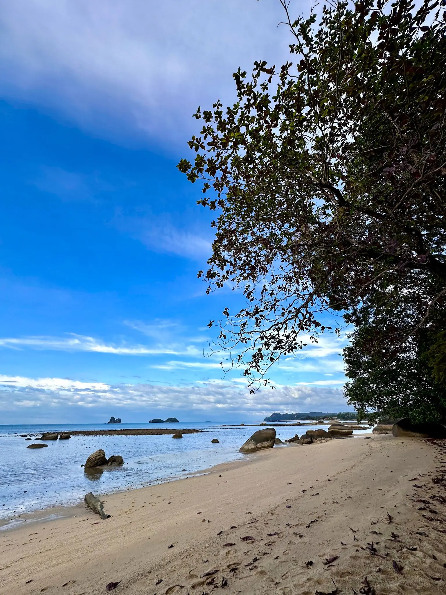 Teluk Yu Granite Tors - Geosite in Langkawi