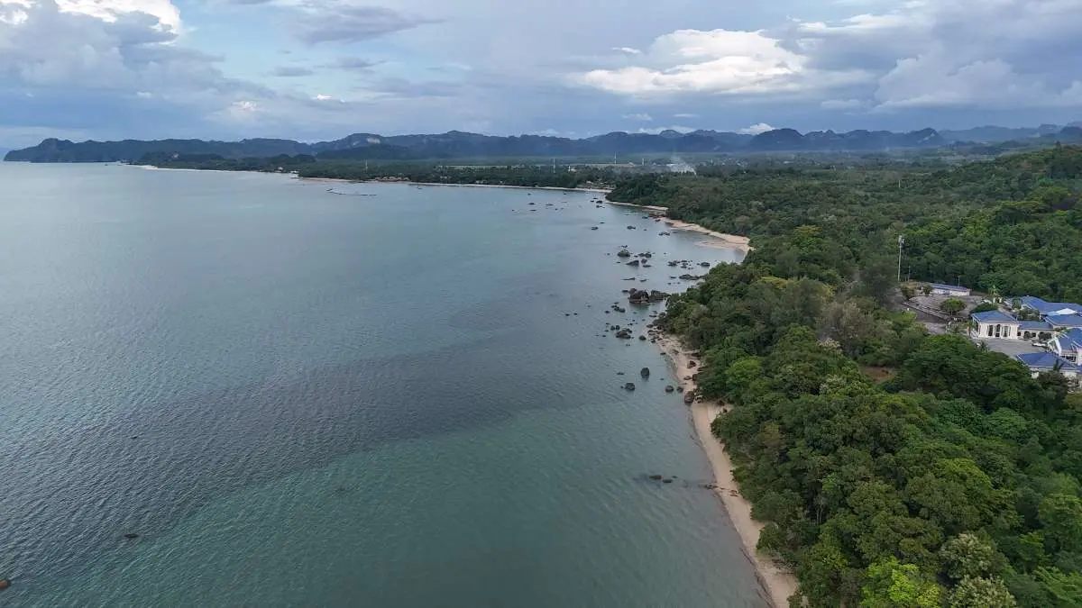 Teluk Yu Granite Tors - Geosite in Langkawi