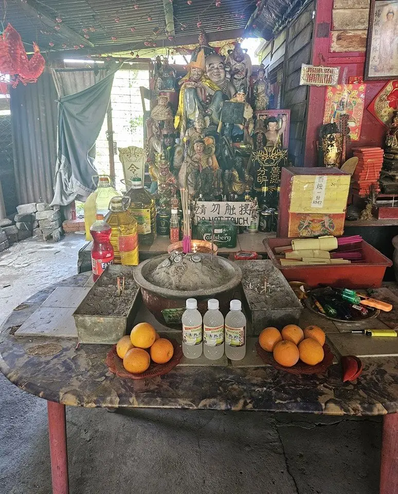 Tokong Chai Kong Tebing Tinggi - Religious Site in Ipoh