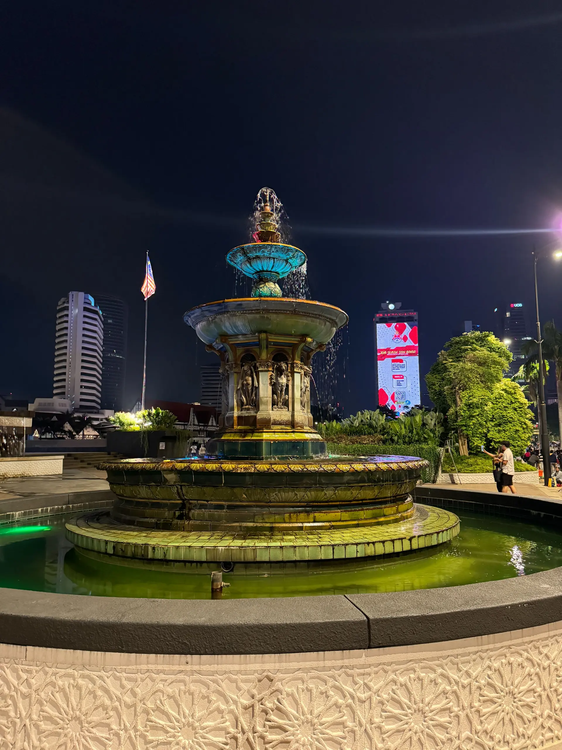 Victoria Fountain - Fountain in Kuala Lumpur