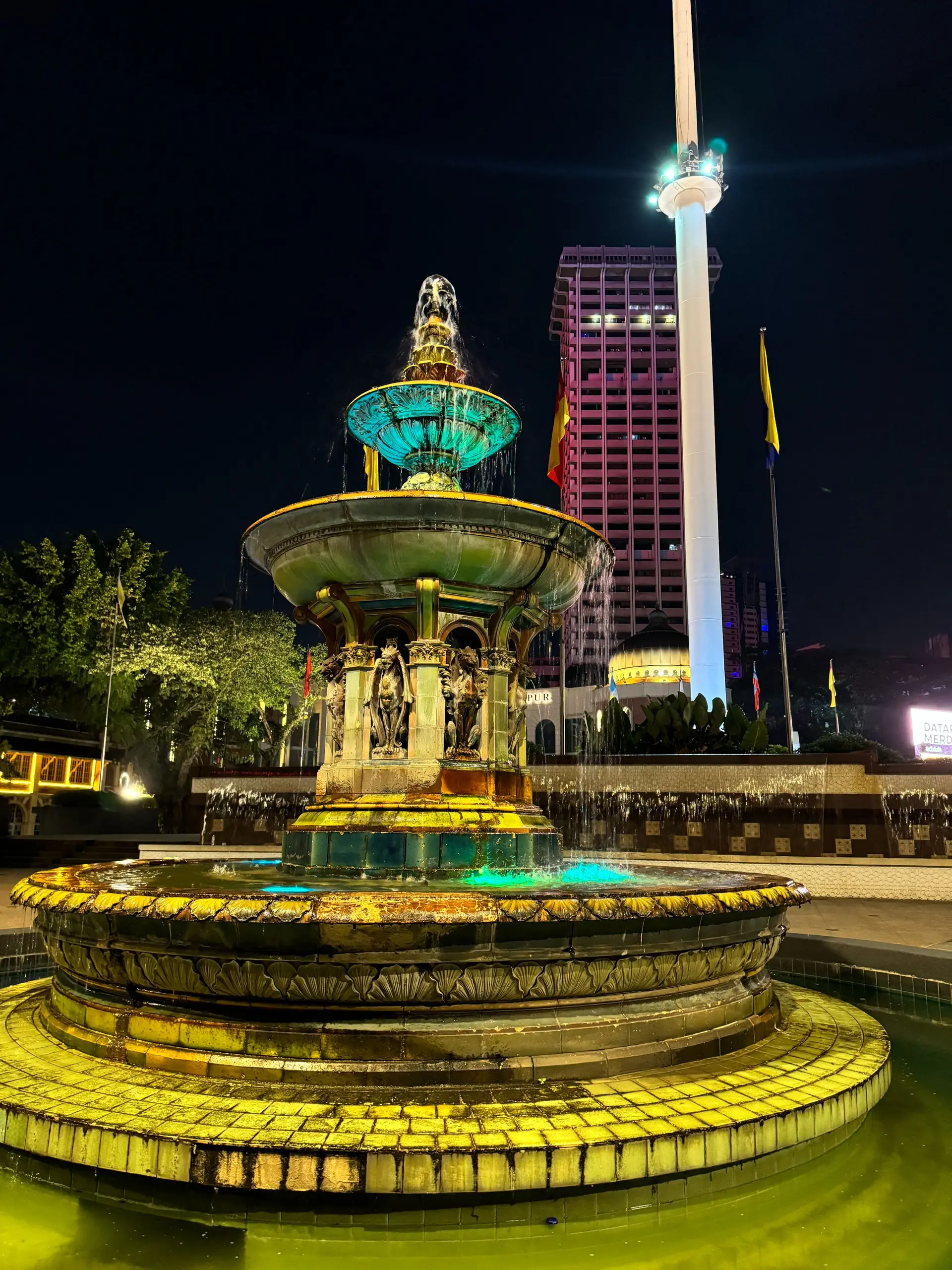 Victoria Fountain - Fountain in Kuala Lumpur