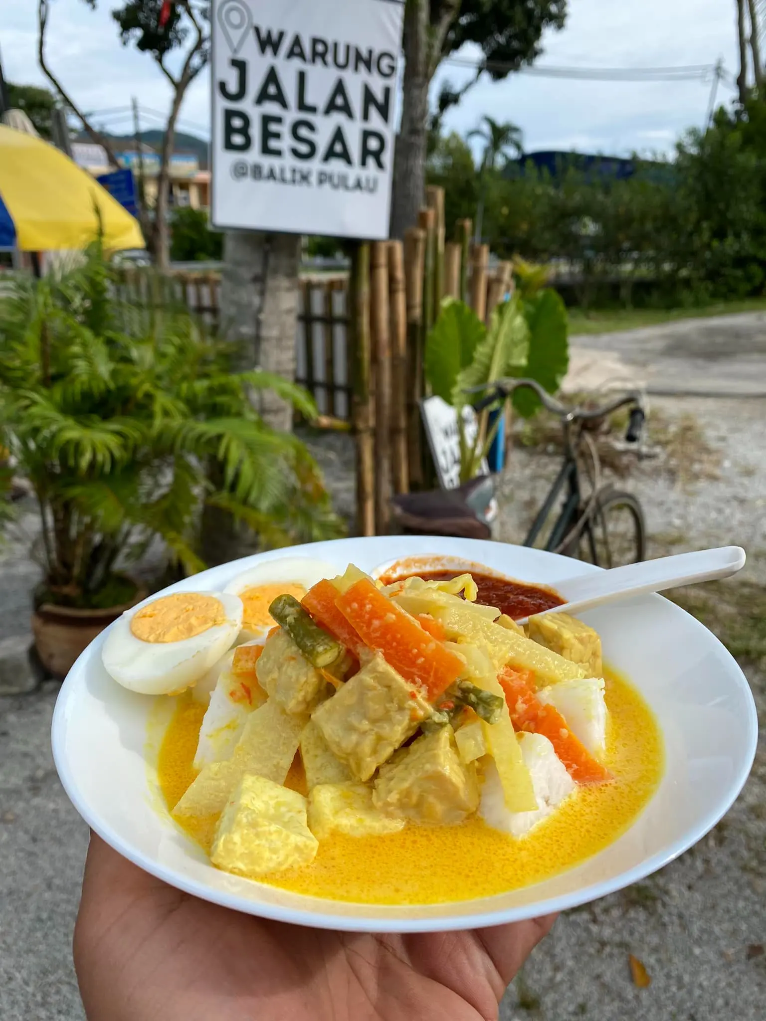 Warung Jalan Besar Balik Pulau - Local Food in Balik Pulau
