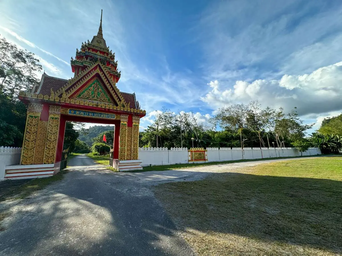 Wat Koh Wanararm - Geosite in Langkawi