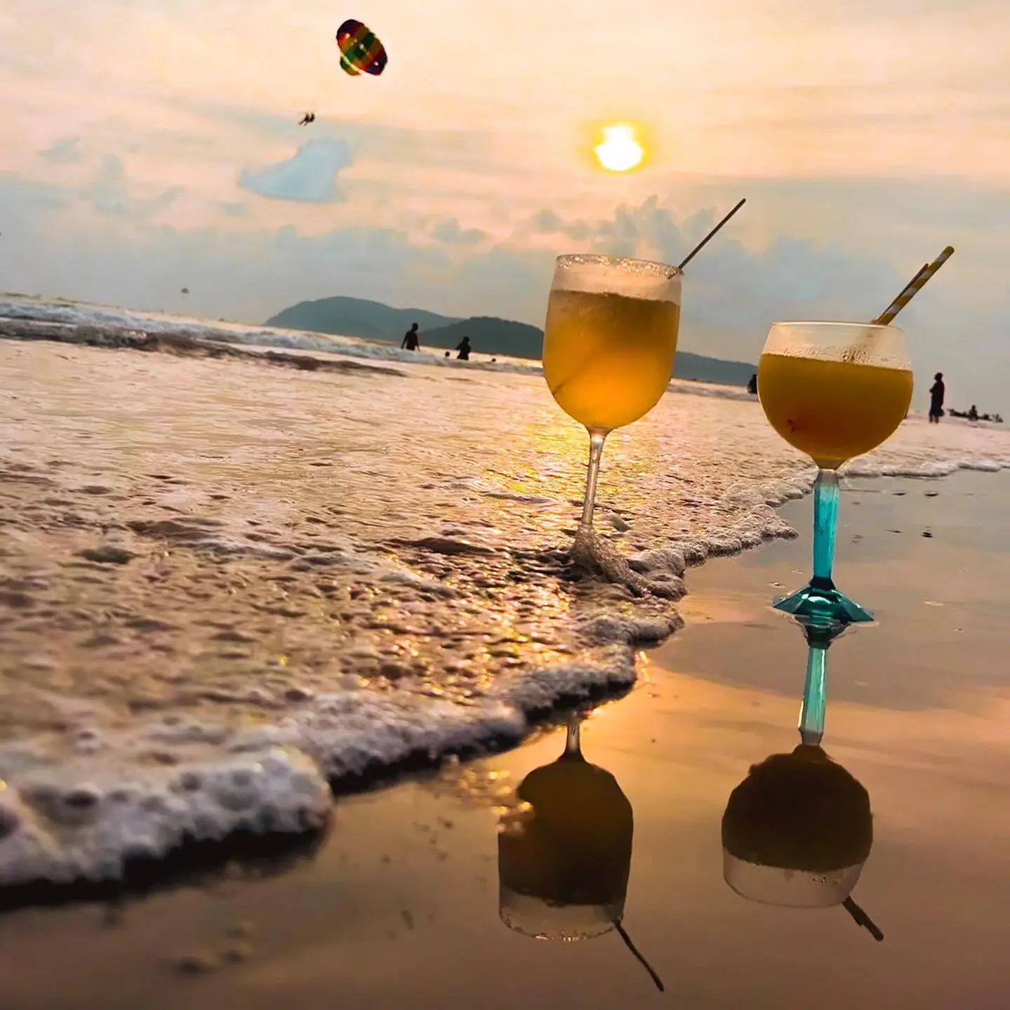 Yellow Beach Cafe