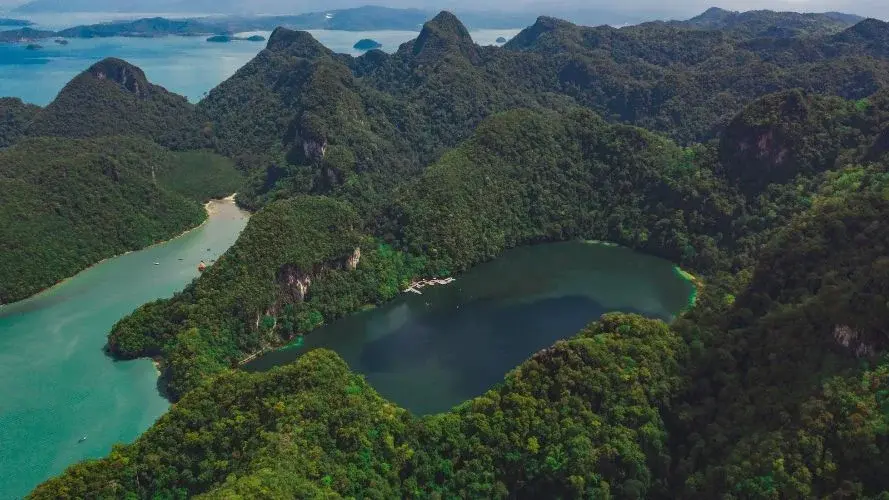 Dayang Bunting Dolina - Geosite in Langkawi