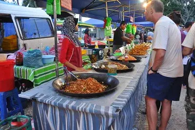 Ulu Melaka Night Market (Monday) - Night Market in Langkawi