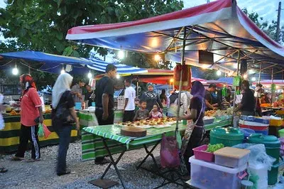 Ulu Melaka Night Market (Monday) - Night Market in Langkawi