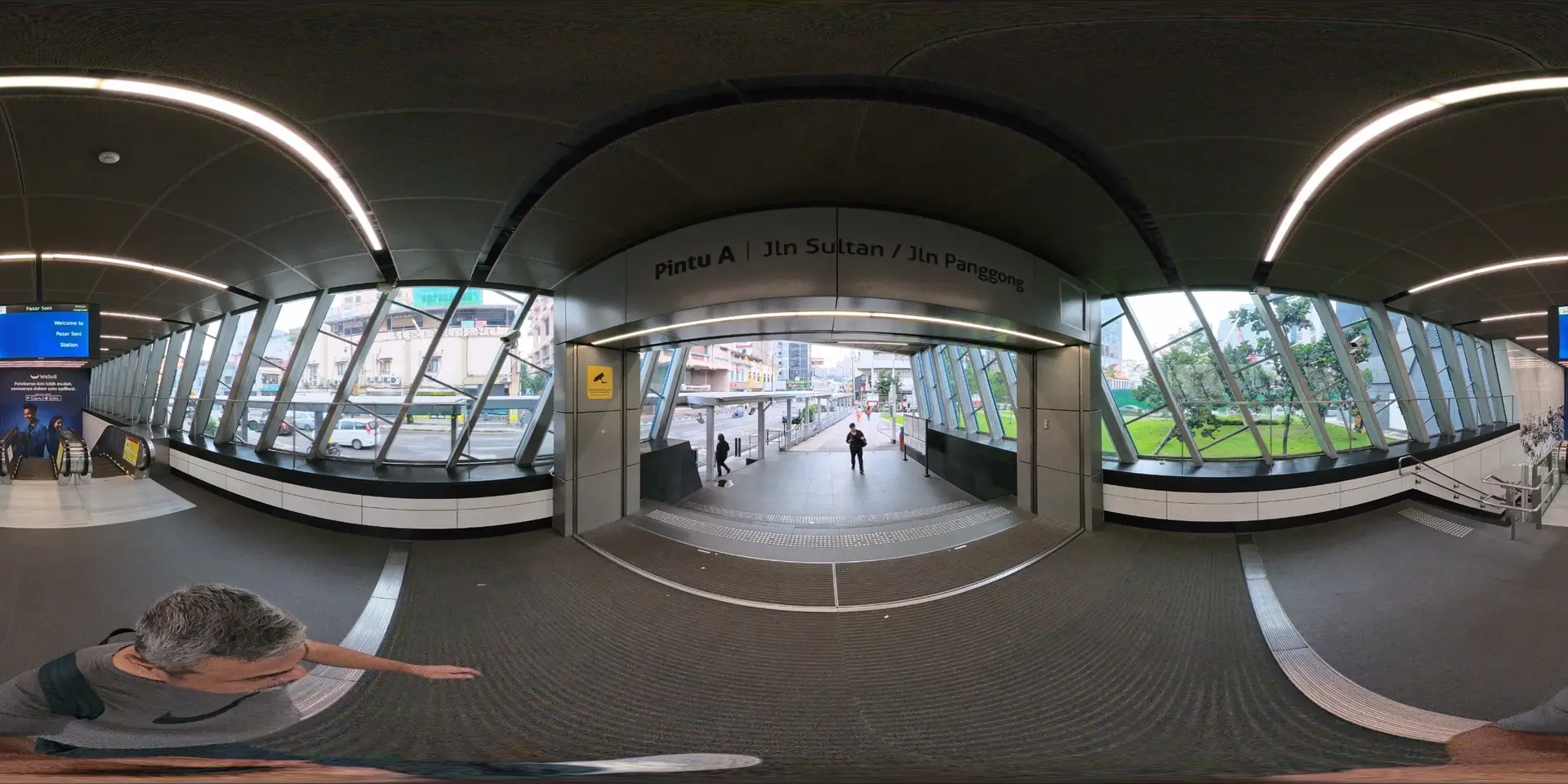 Entrance A - Pasar Seni Station