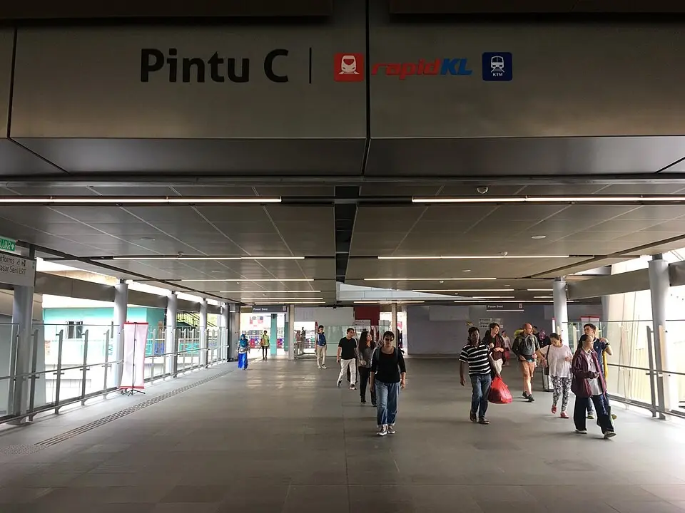 Entrance C - LRT-MRT Linkway